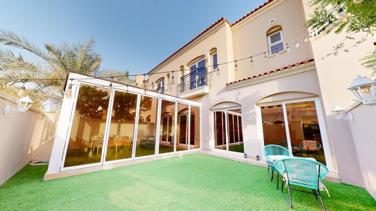 Bella Casa At Serena - Peaceful Three Bed Villa Dubai Luaran gambar